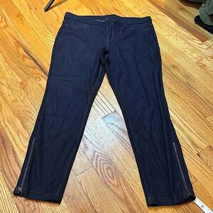 Hue stretch jeans size L
